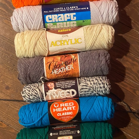 Yarn - Picture 3 of 8